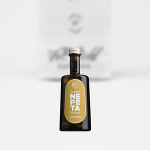 Amaro Bitterlikör aus Zitronen und Minze